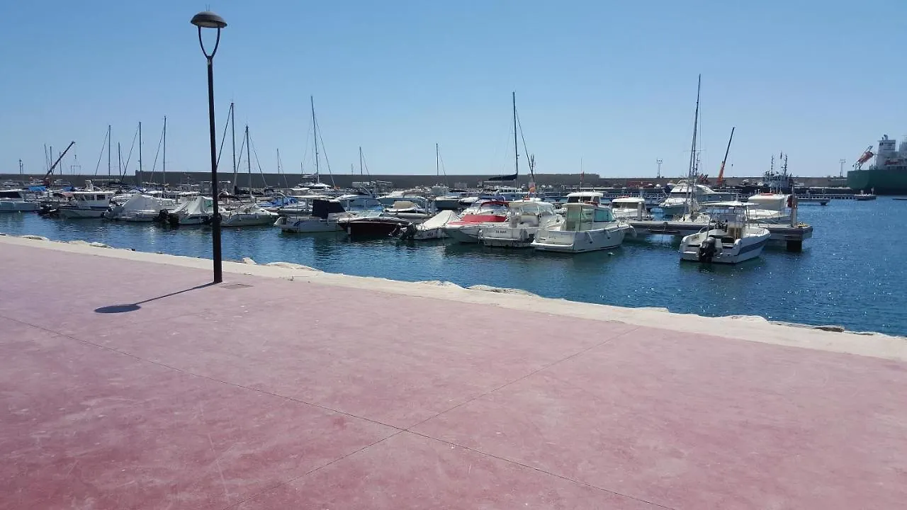 Laguna Beach 2-Bedroom Apartment With Sun Terrace, Sea Views, Wifi Vera