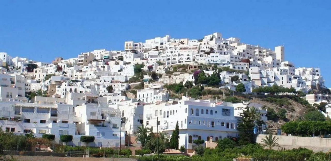 Laguna Beach 2-Bedroom Apartment With Sun Terrace, Sea Views, Wifi Vera